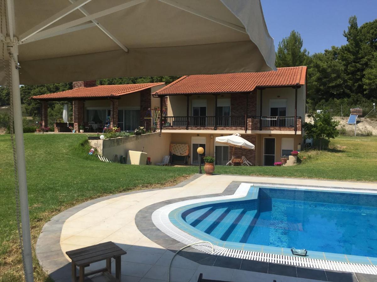 Villa Sourouko Παλιούρι Εξωτερικό φωτογραφία